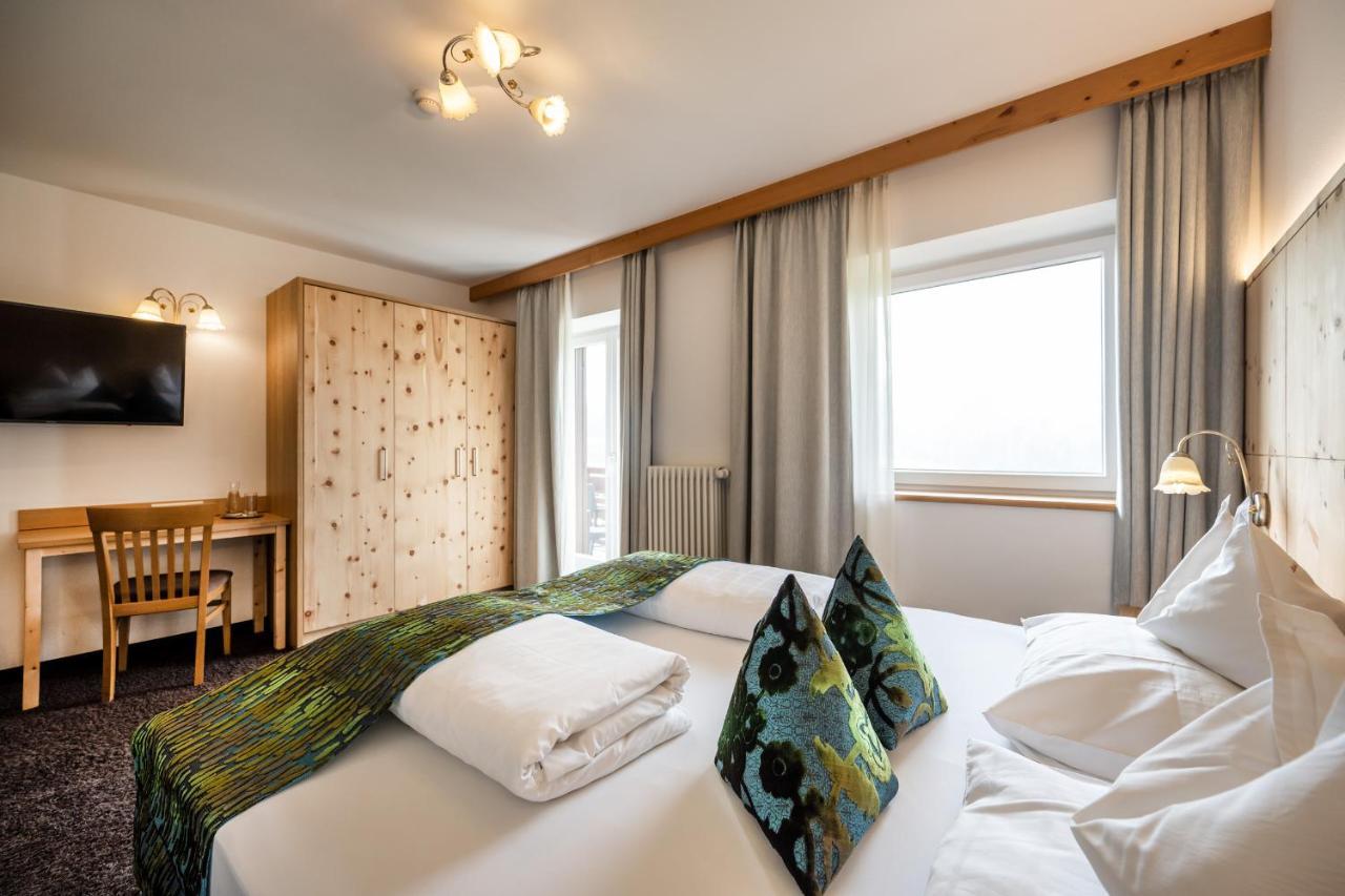 Hotel Schmung Alpe Di Siusi Bagian luar foto