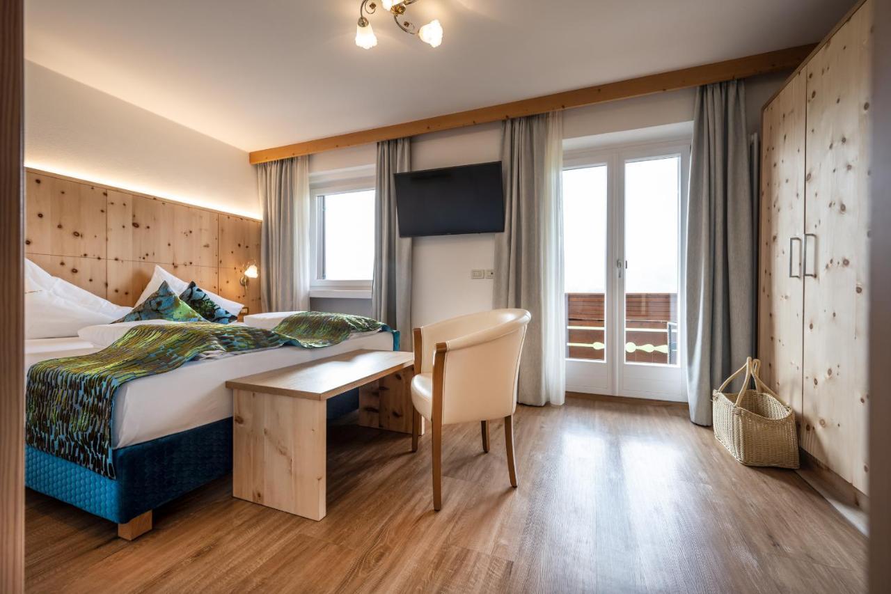 Hotel Schmung Alpe Di Siusi Bagian luar foto