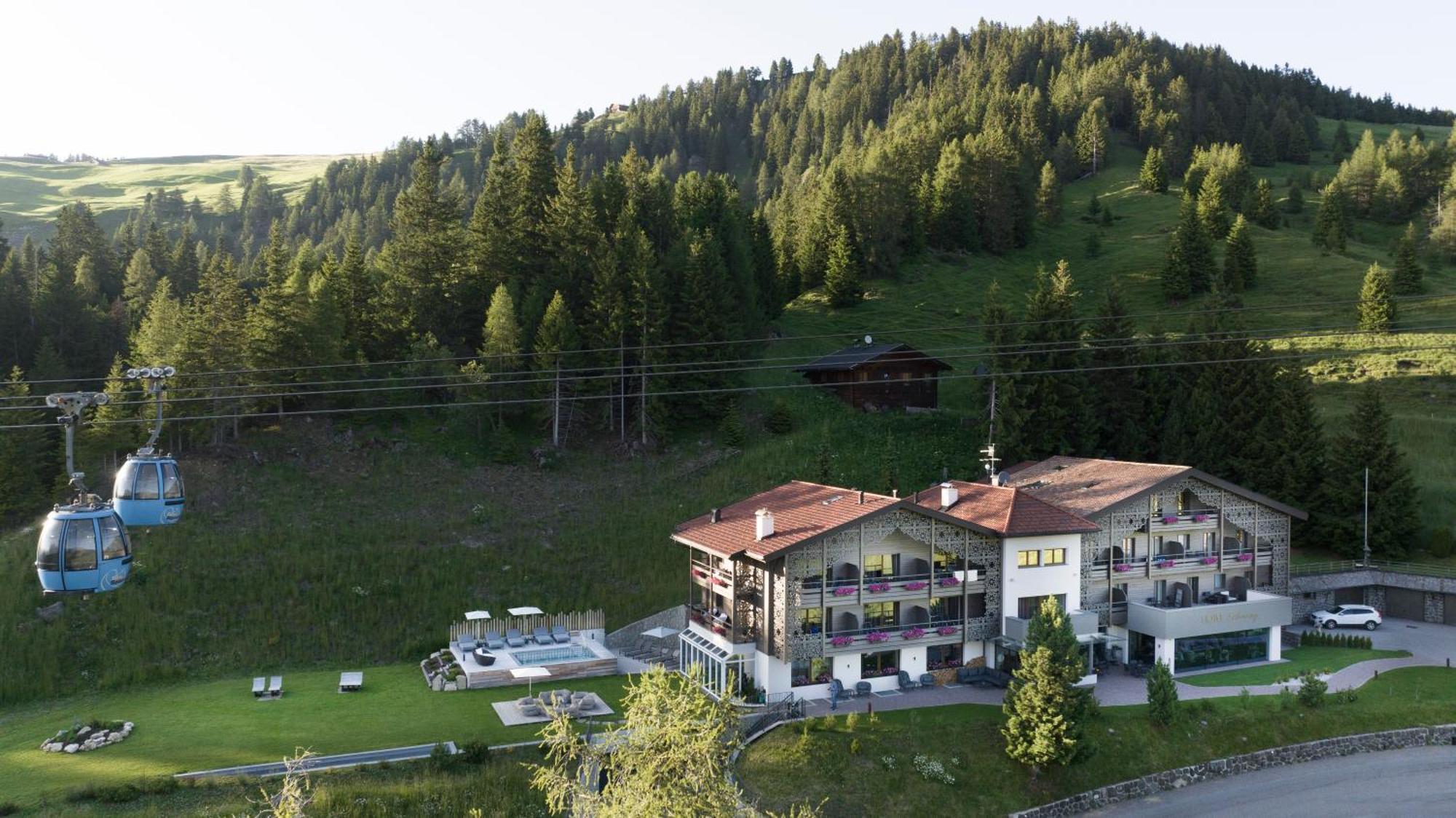 Hotel Schmung Alpe Di Siusi Bagian luar foto
